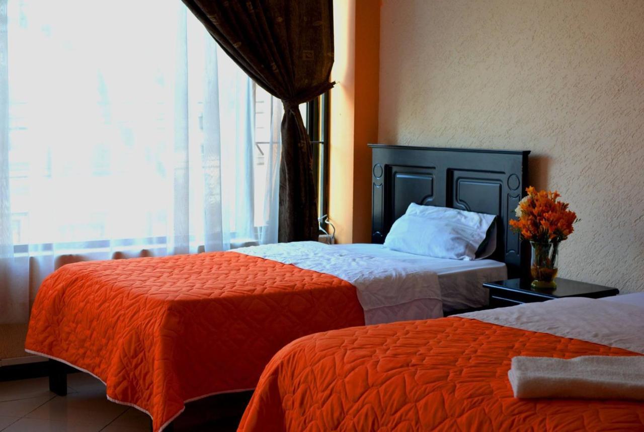Basic Triple Room
