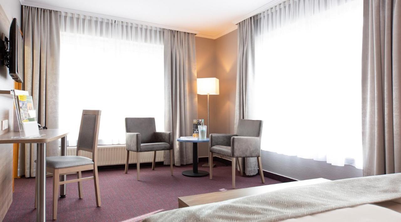 Privilege Twin Room