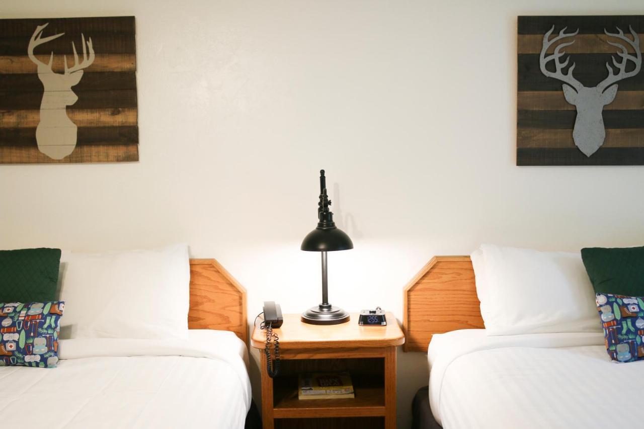 Double Room Mountain View
