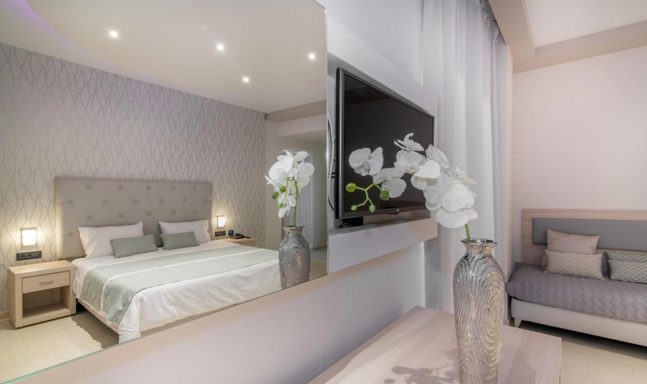 Superior Triple Room with Balcony