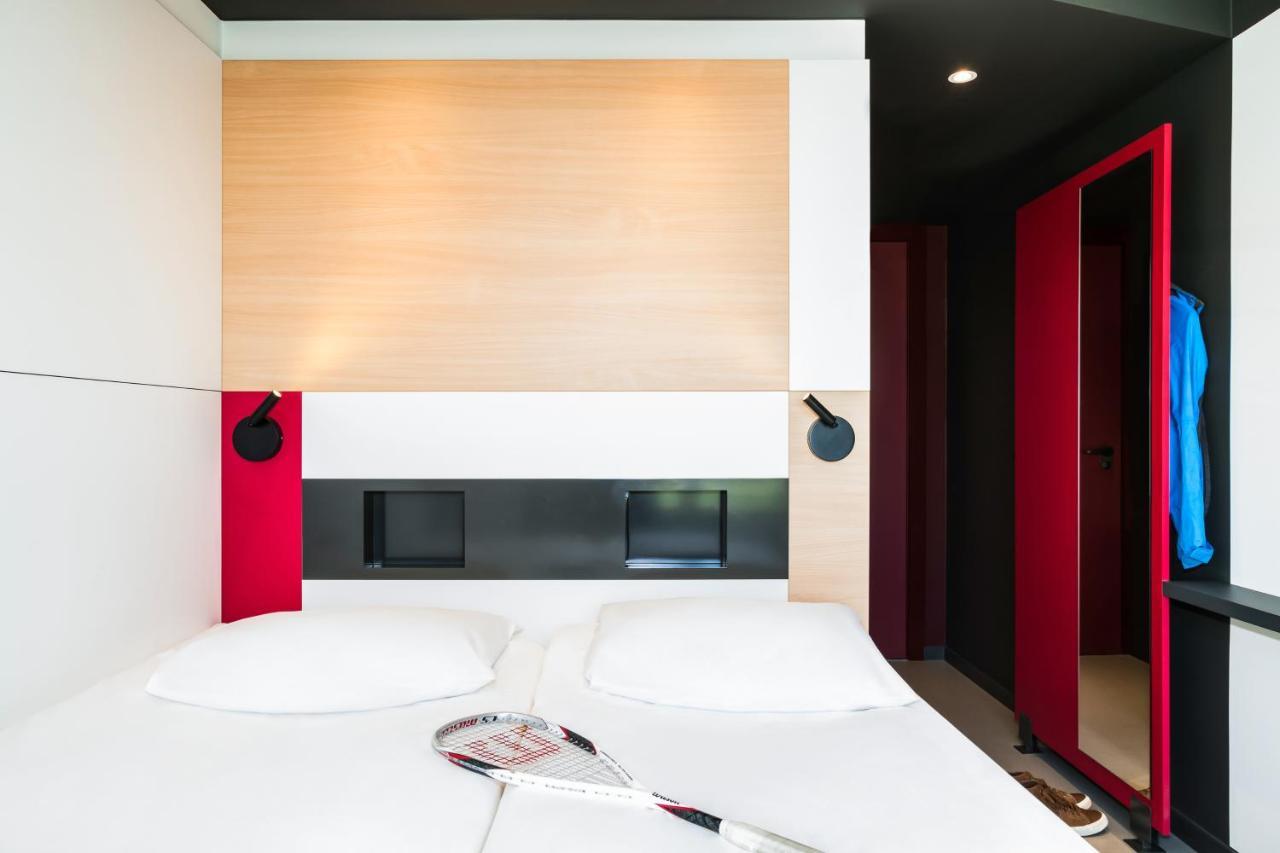 Standard Room Three Single Beds