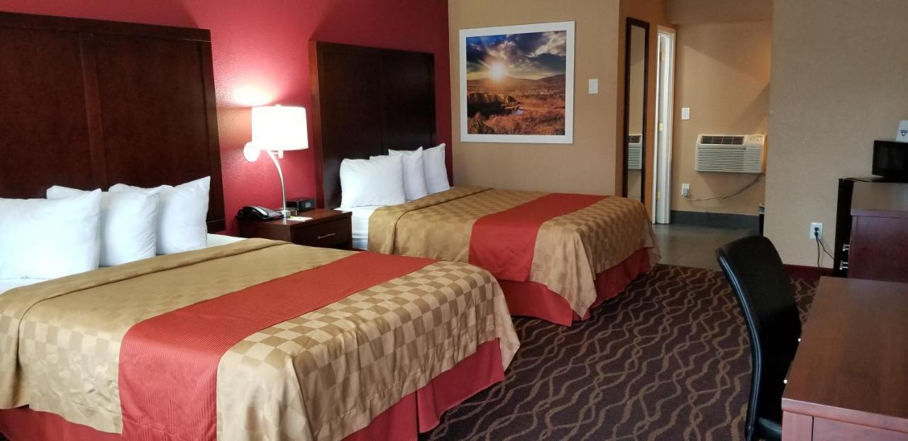 Queen Room with Two Queen Beds - Non-Smoking