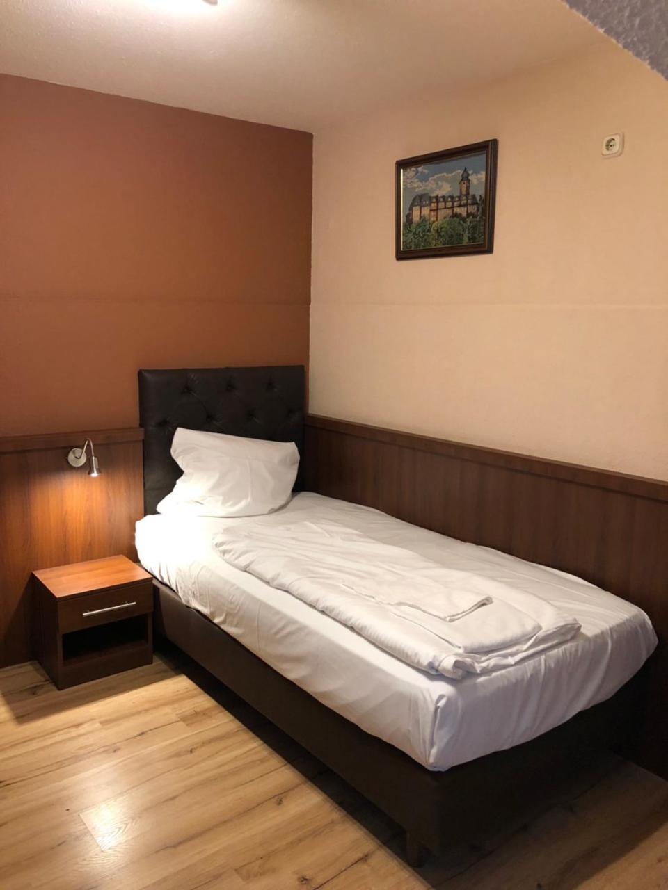 Single Room Shared Shower Toilet
