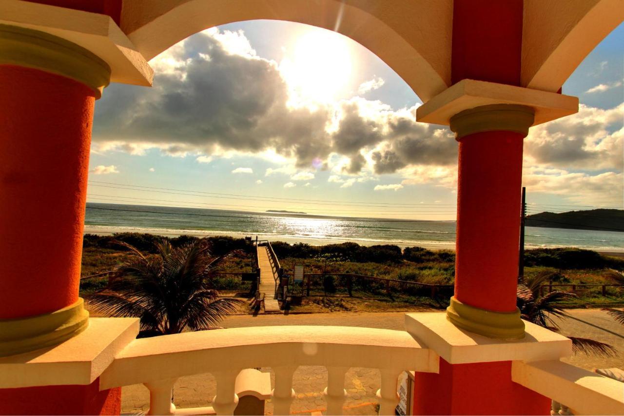 Apartamento com Vista do Mar