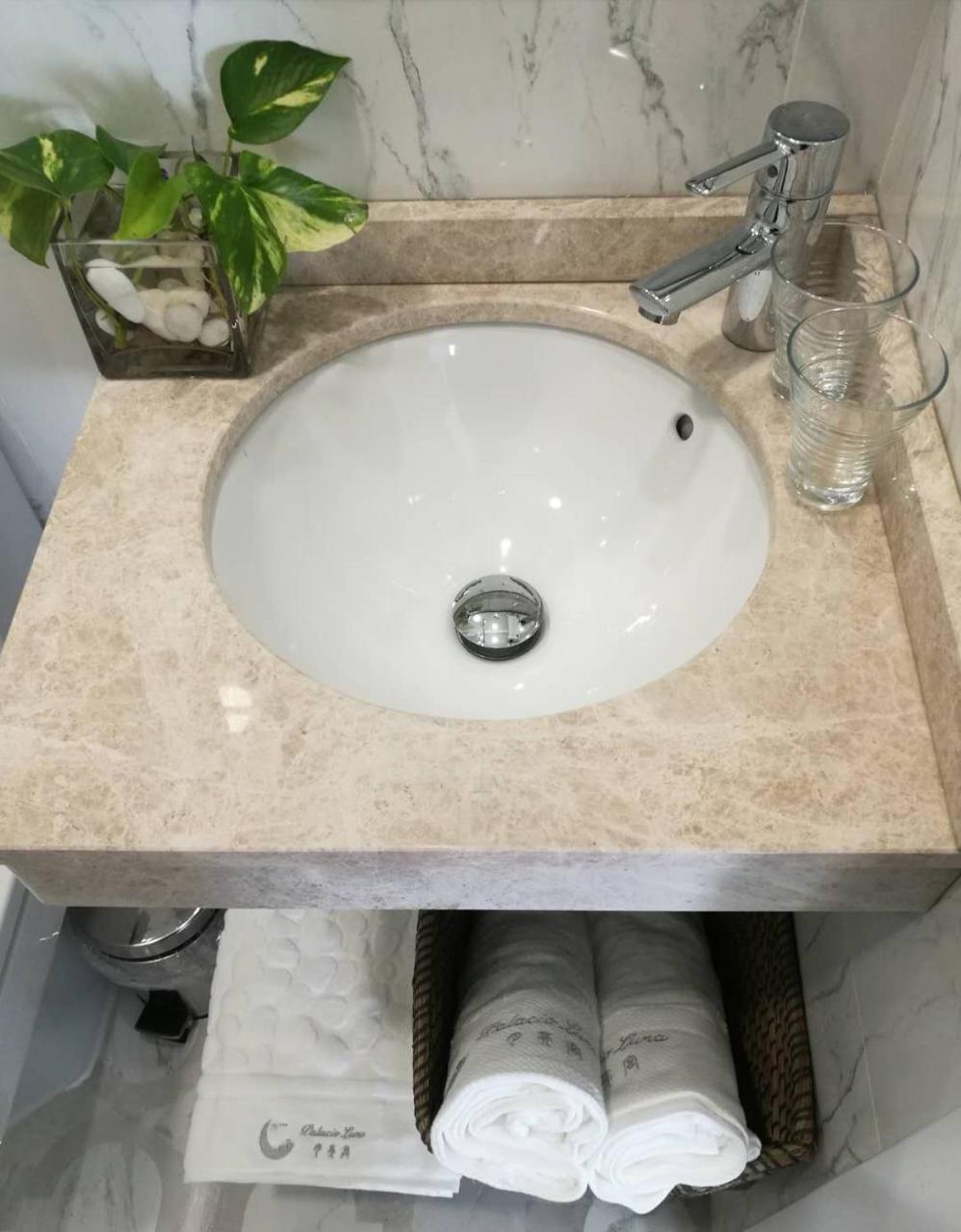 Habitación Doble con baño privado