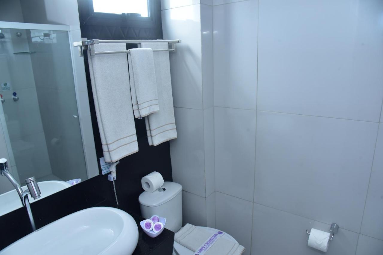 Quarto com 2 Camas de Solteiro (1-2 Adultos)