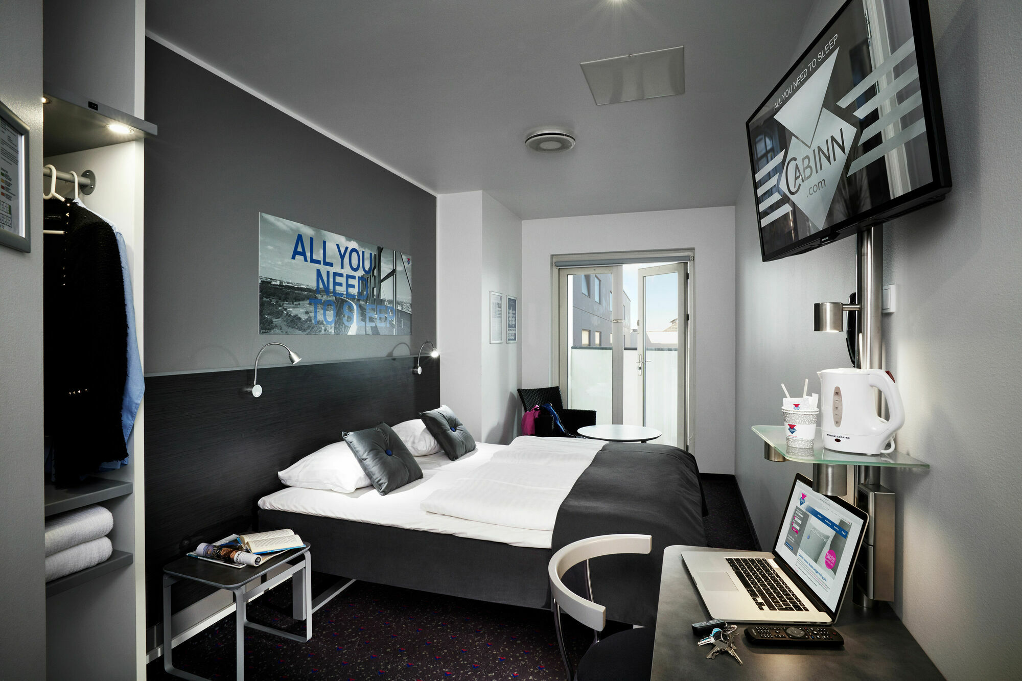Captain Room