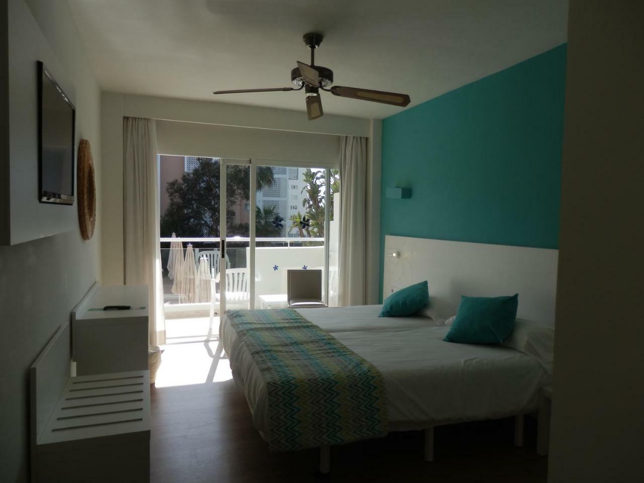 Triple Room (2 Adults + 1 Child)