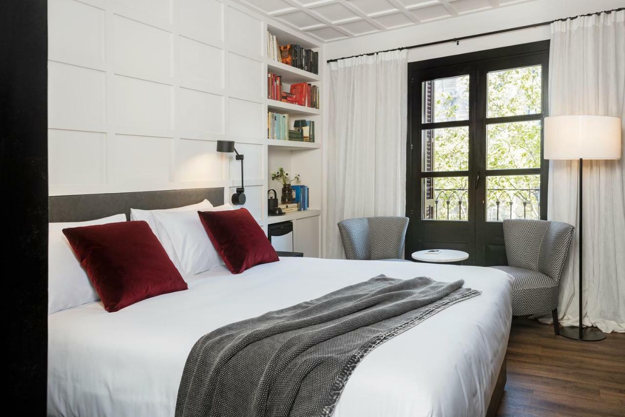 Superior Double Room Ramblas view