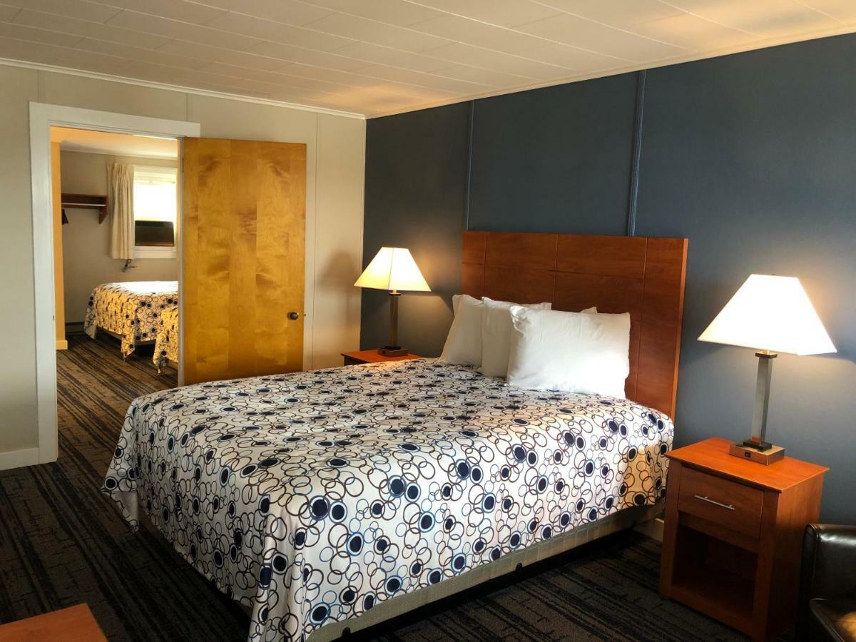 Two-Bedroom Suite