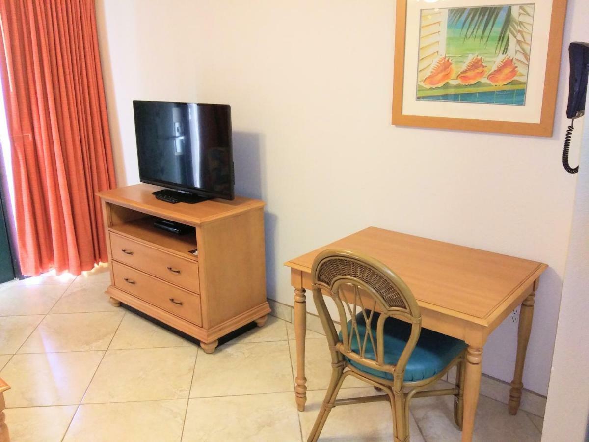 One-Bedroom Apartment,805842474:JPEG