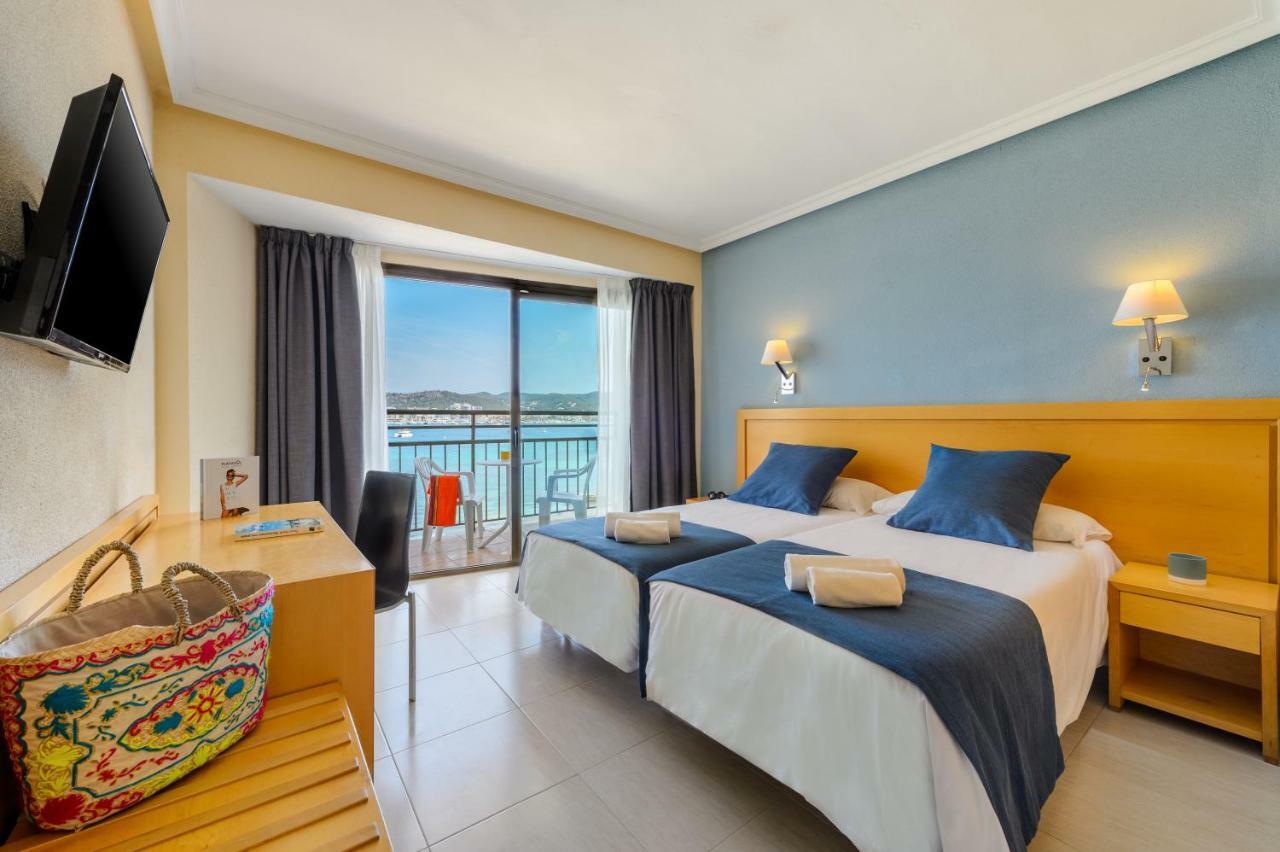Twin Room Sea View