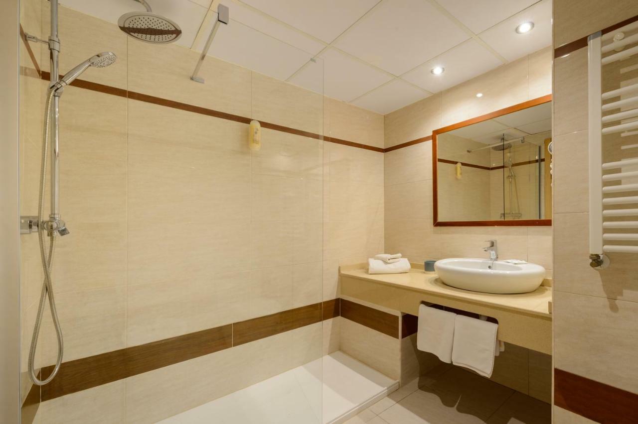 Twin Room Sea View