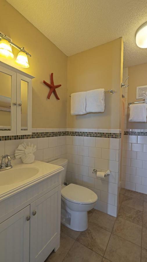 Upper One-Bedroom Suite,807684405:JPEG