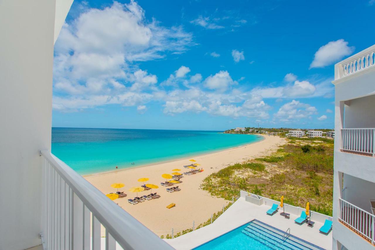 Studio Condo with Beach View