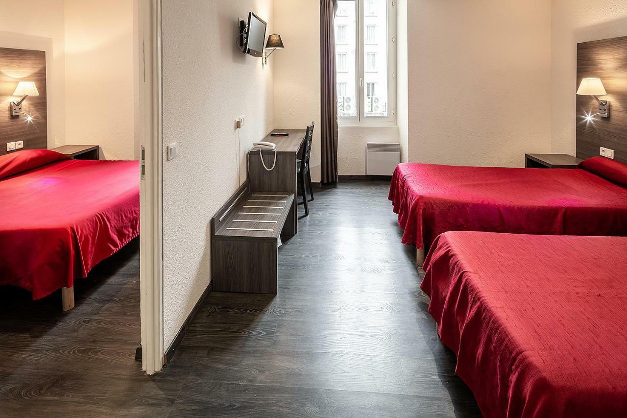 Two-Bedroom Suite,1685074061:JPEG