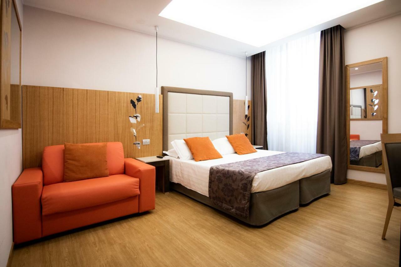 Standard Triple Room,1274628955:JPEG