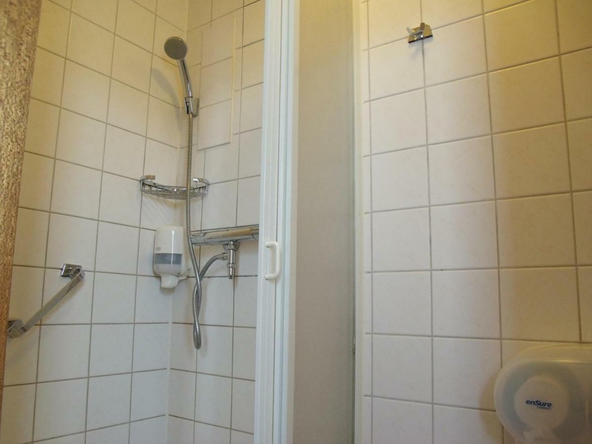 Single Room,47492980:JPEG