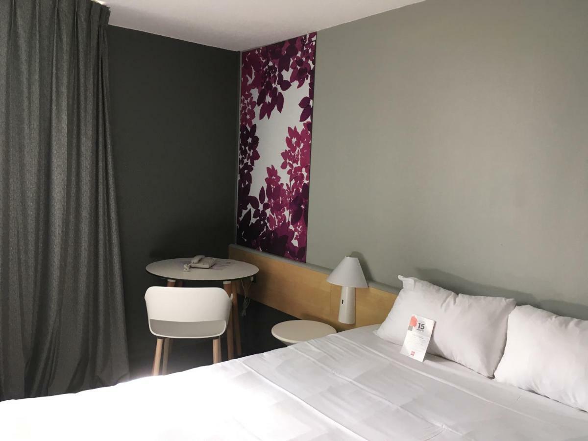 Two Adjacent Double Rooms,885850552:JPEG