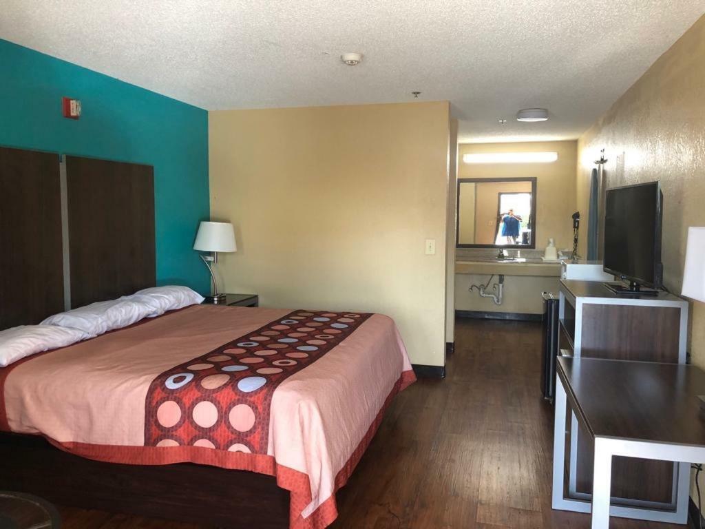 King Room - Disability Access