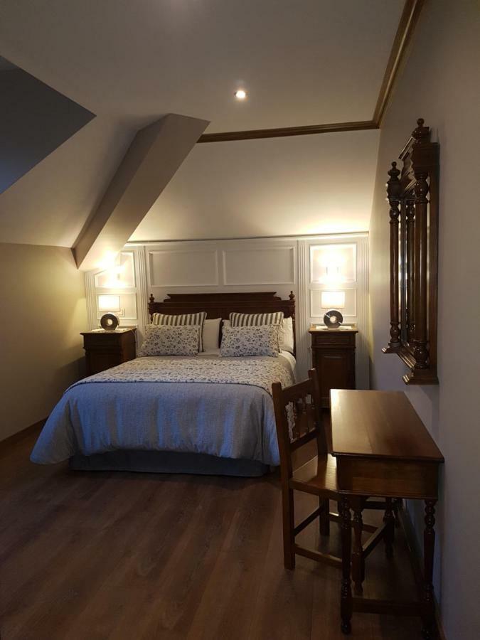 Deluxe Queen Room,1087619287:JPEG