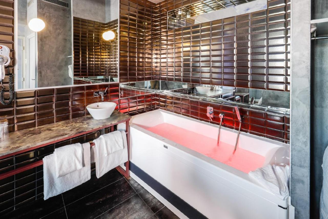 Balneo Double Room Chromotherapy Bath
