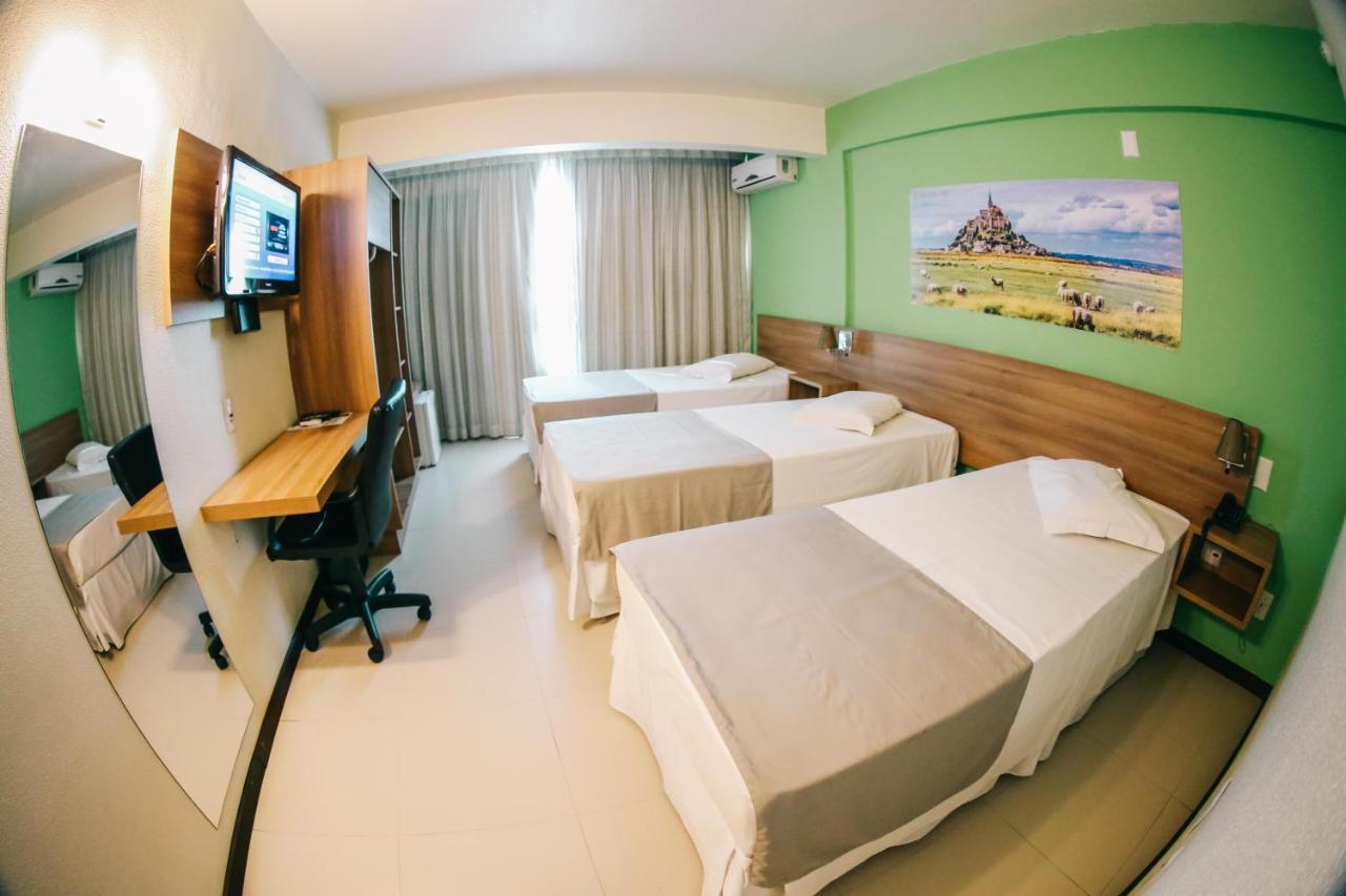 Quarto Triplo Econômico