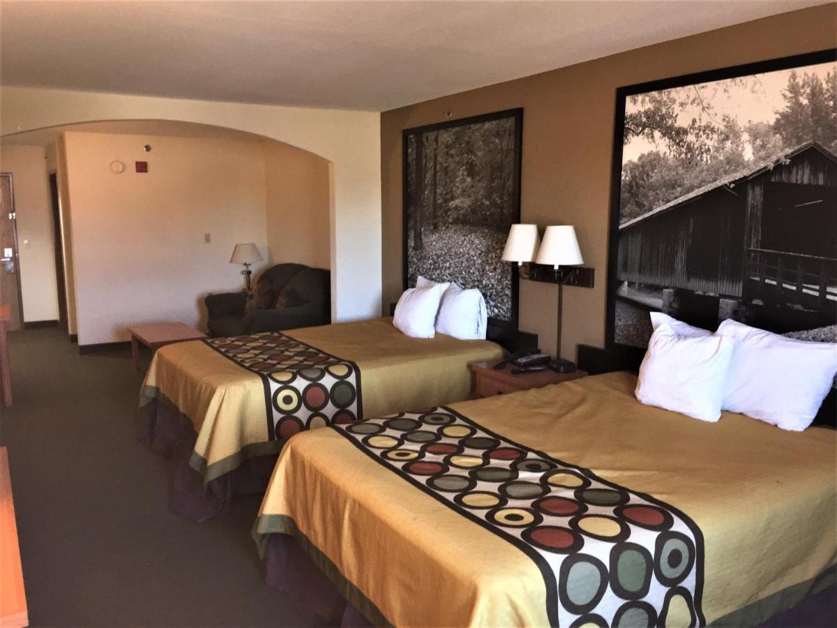 Studio Suite with Two Queen Beds - Non-Smoking