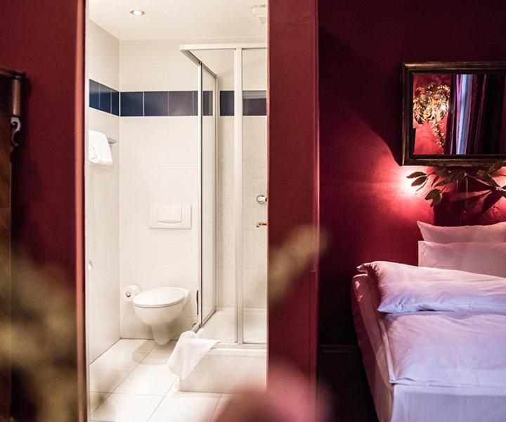 Deluxe Single Room,940355899:JPEG