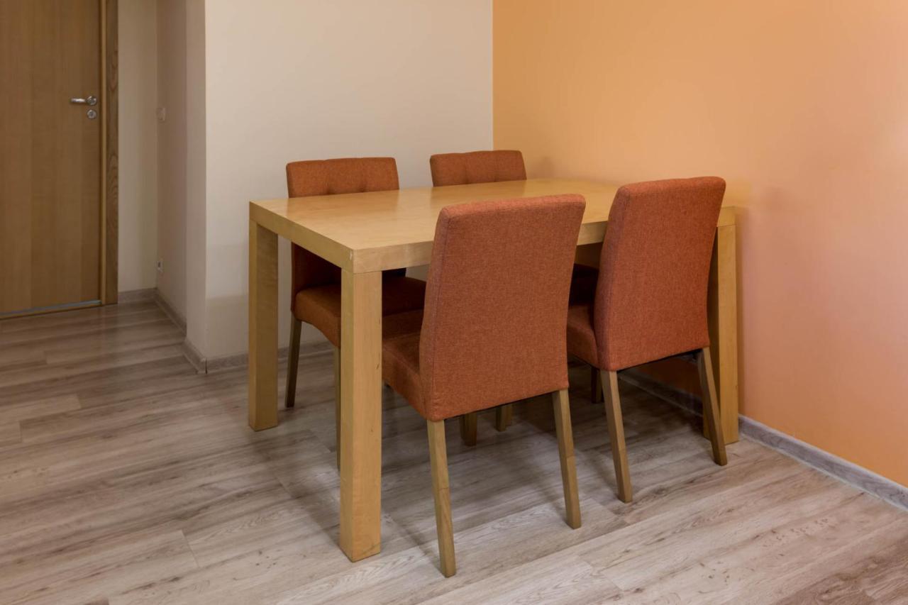 One-Bedroom Apartment - Sadama 4