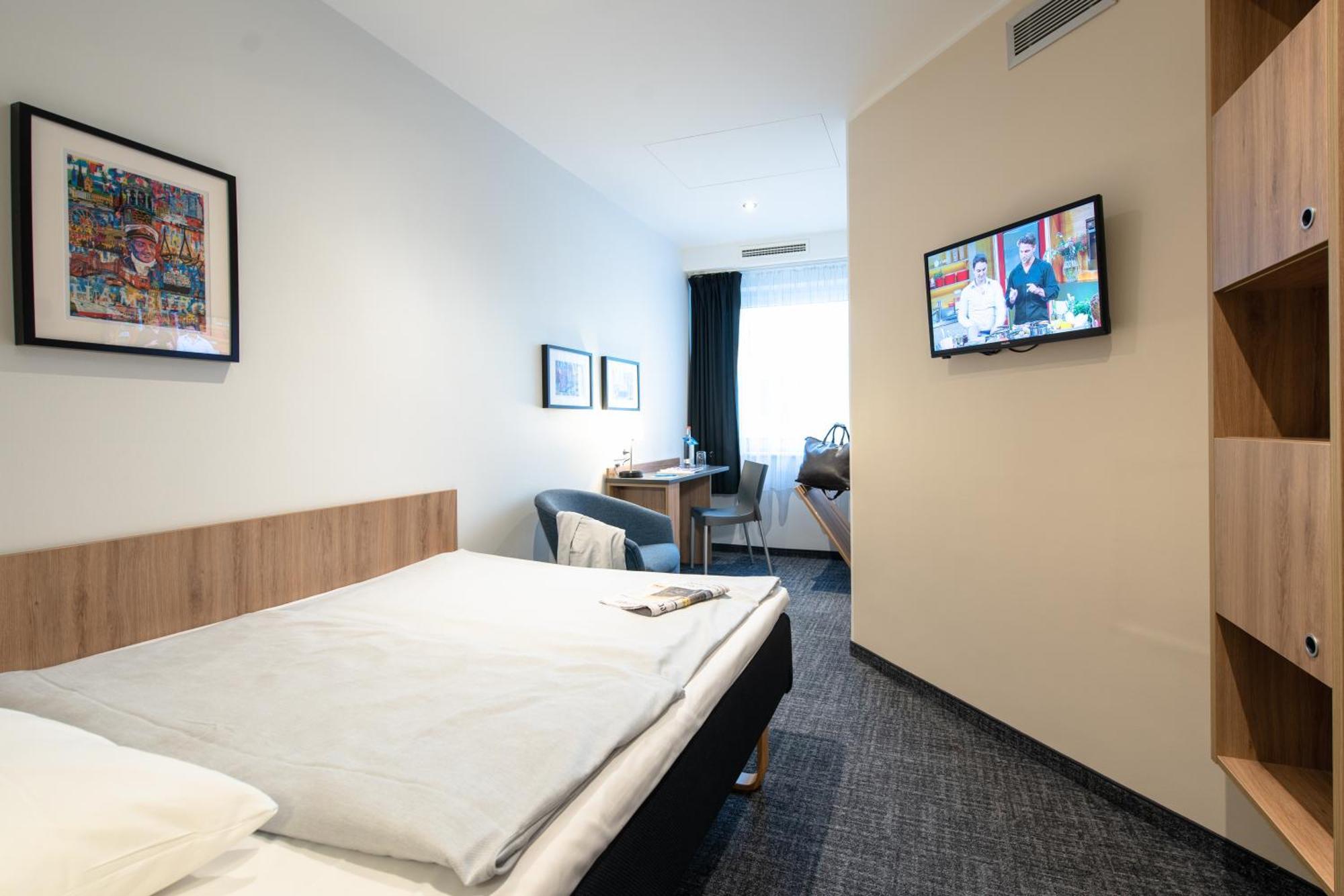 Superior Single Room