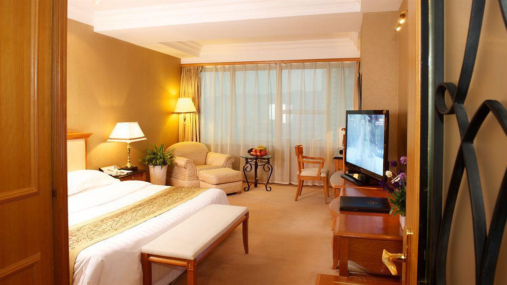 Quadruple Room,53729155:JPEG