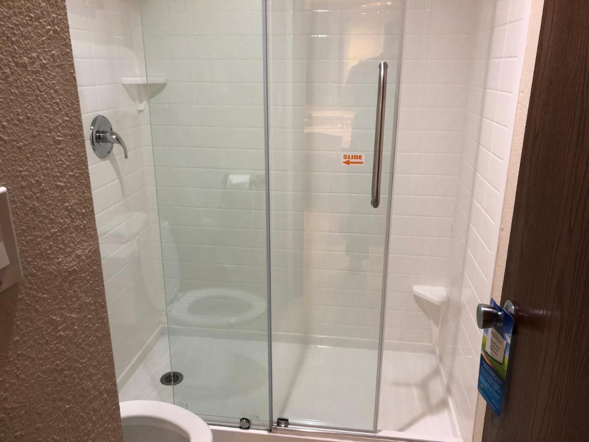 Leisure Suite
