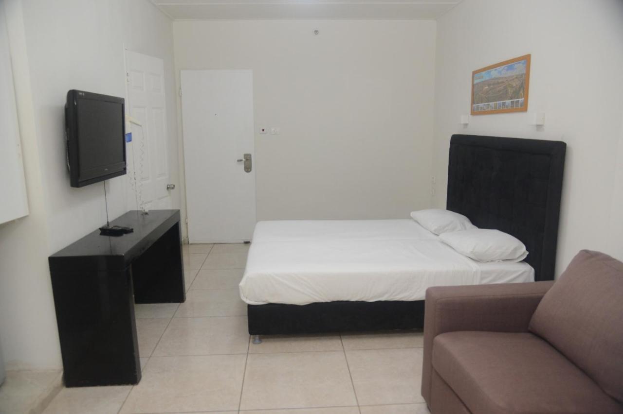Deluxe Suite with Spa Bath