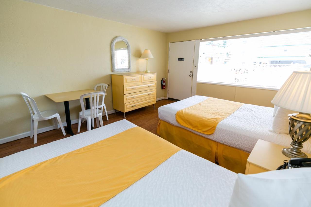 Two Double beds with Kitchenette