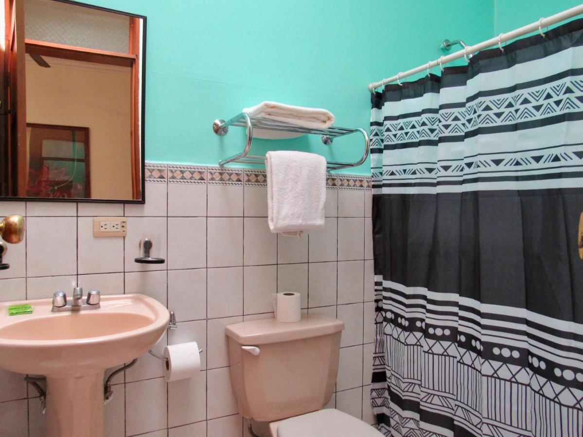Double Room A or C Private Bathroom