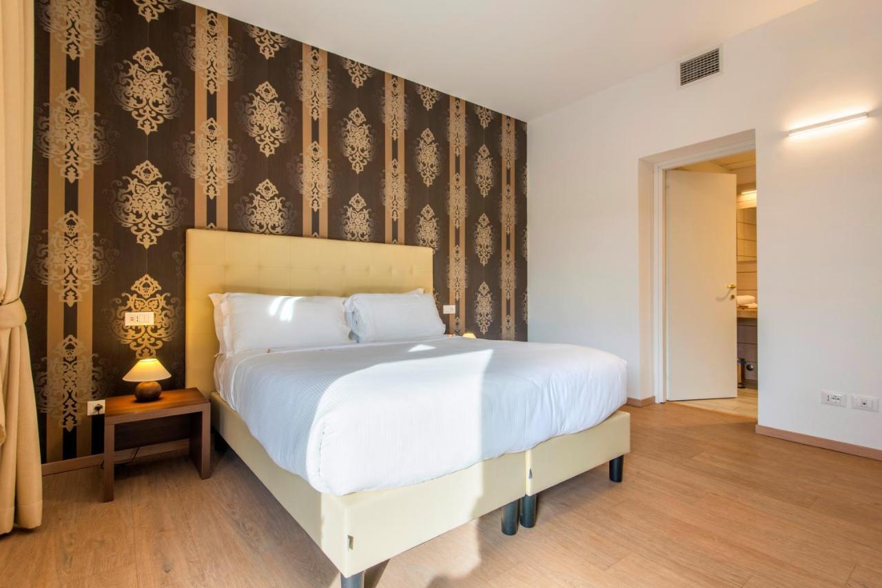 Double Room,970313110:JPEG