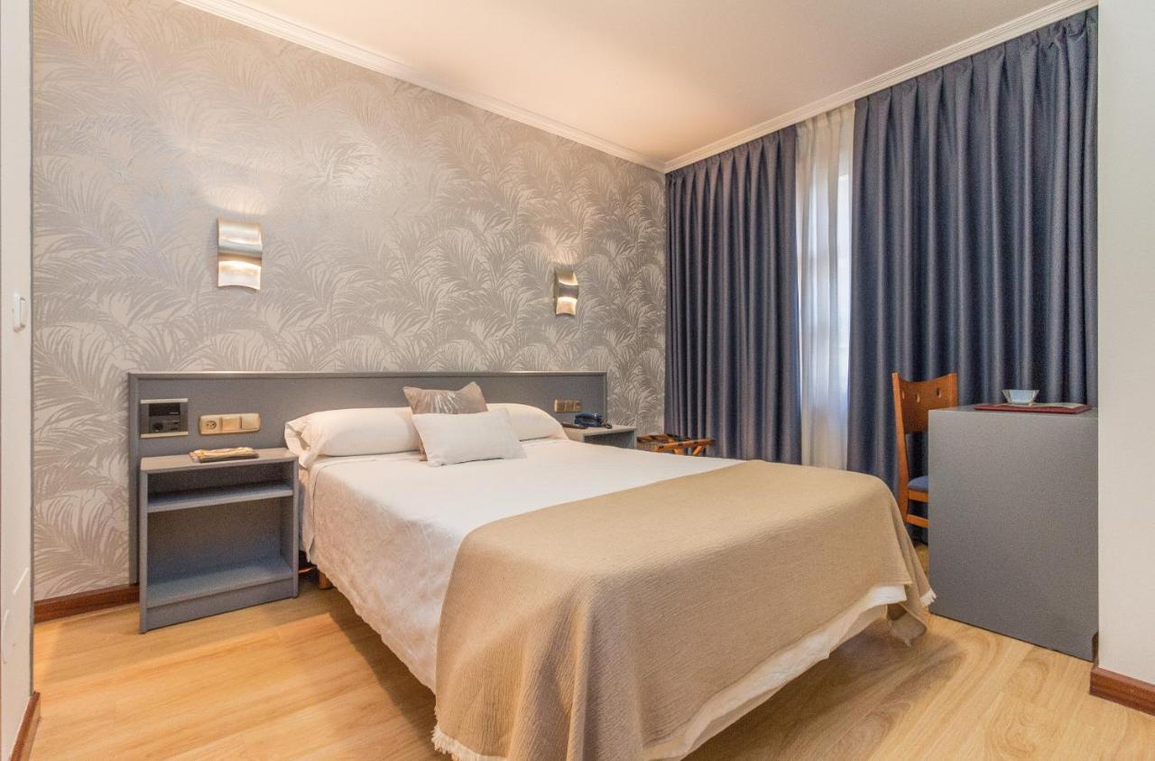 Single Room,974731039:JPEG