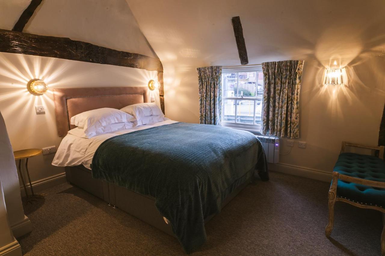 Deluxe Family Suite