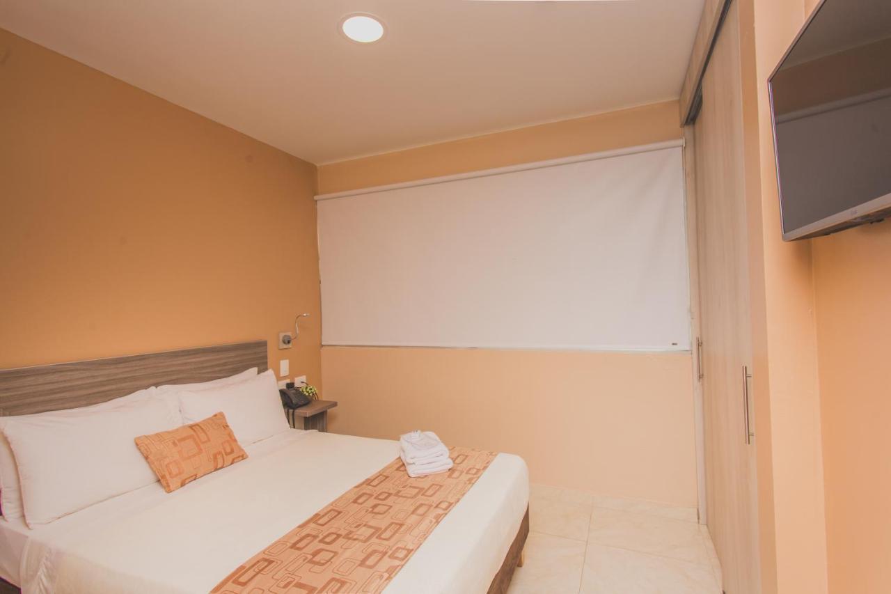 Quarto Duplo