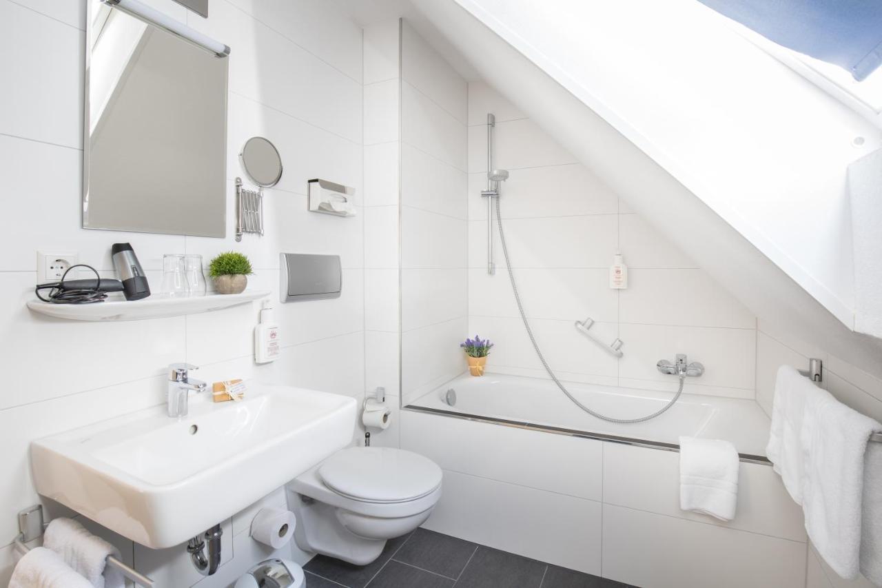 Dreibettzimmer