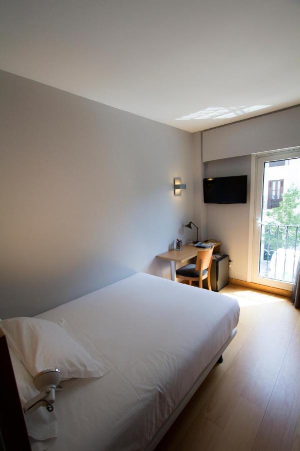 Single Room,1444001269:JPEG
