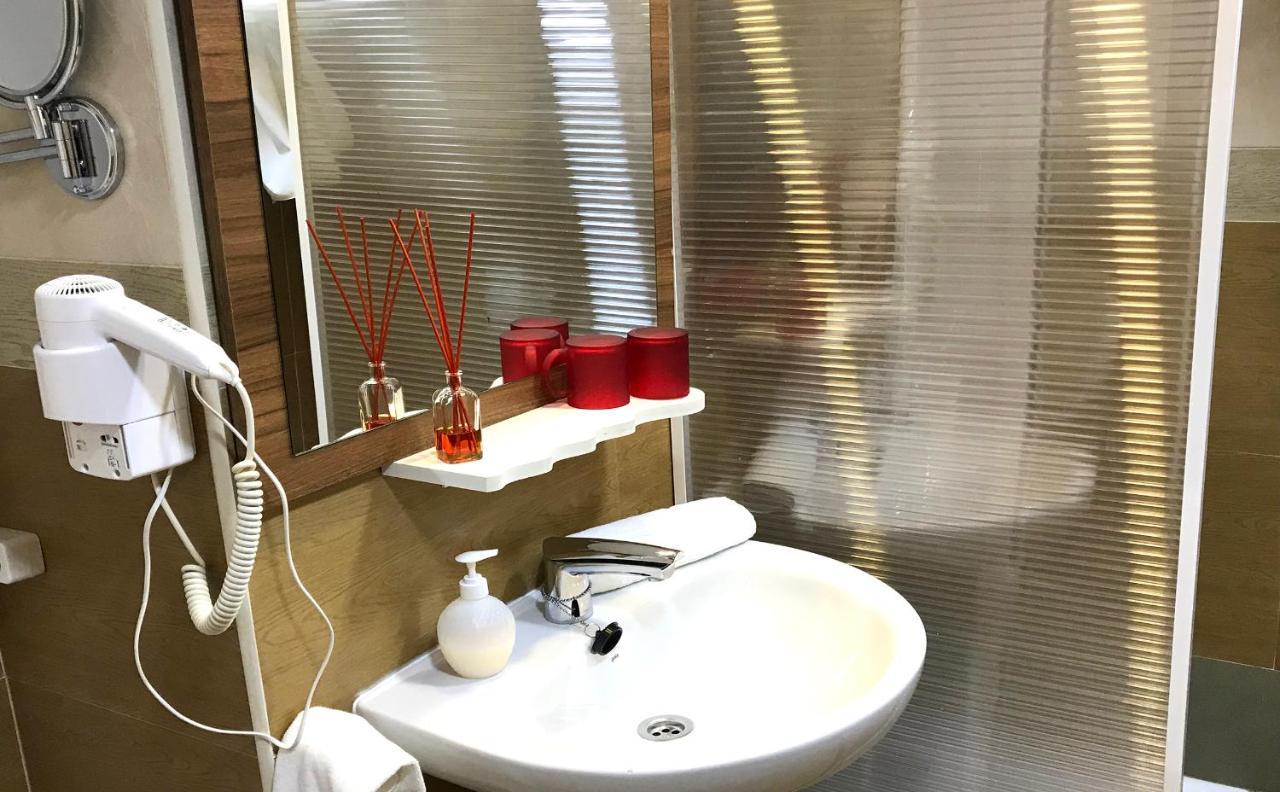 Habitación Doble Económica con baño privado