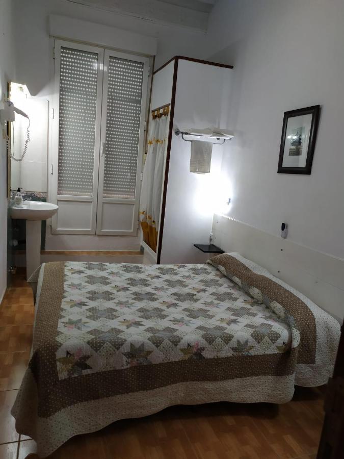 Habitación Doble con baño compartido - Para no fumadores