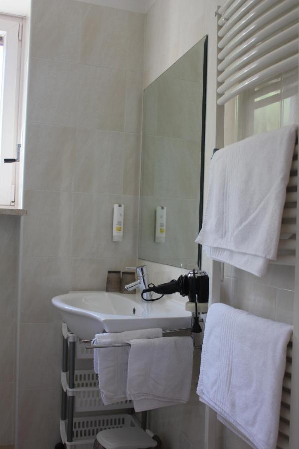 Double Room,997051842:JPEG