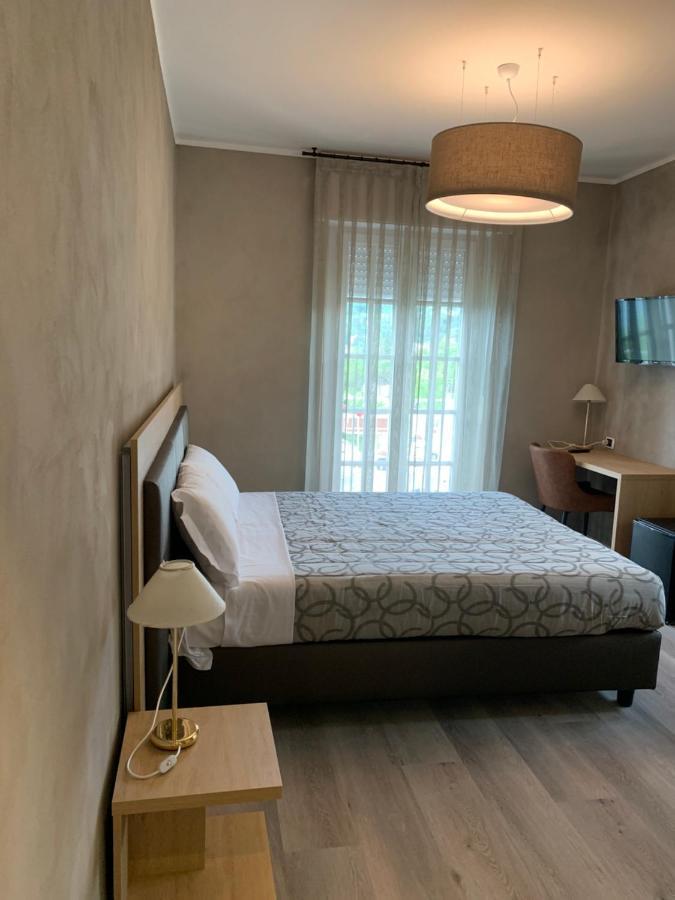 Double or Twin Room with Balcony and Lake View