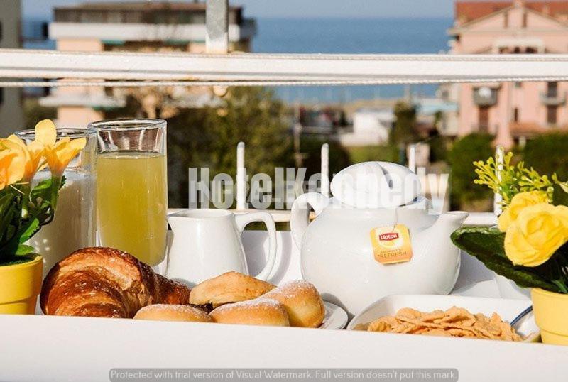 Camera Deluxe Matrimoniale/Doppia con Letti Singoli con Balcone
