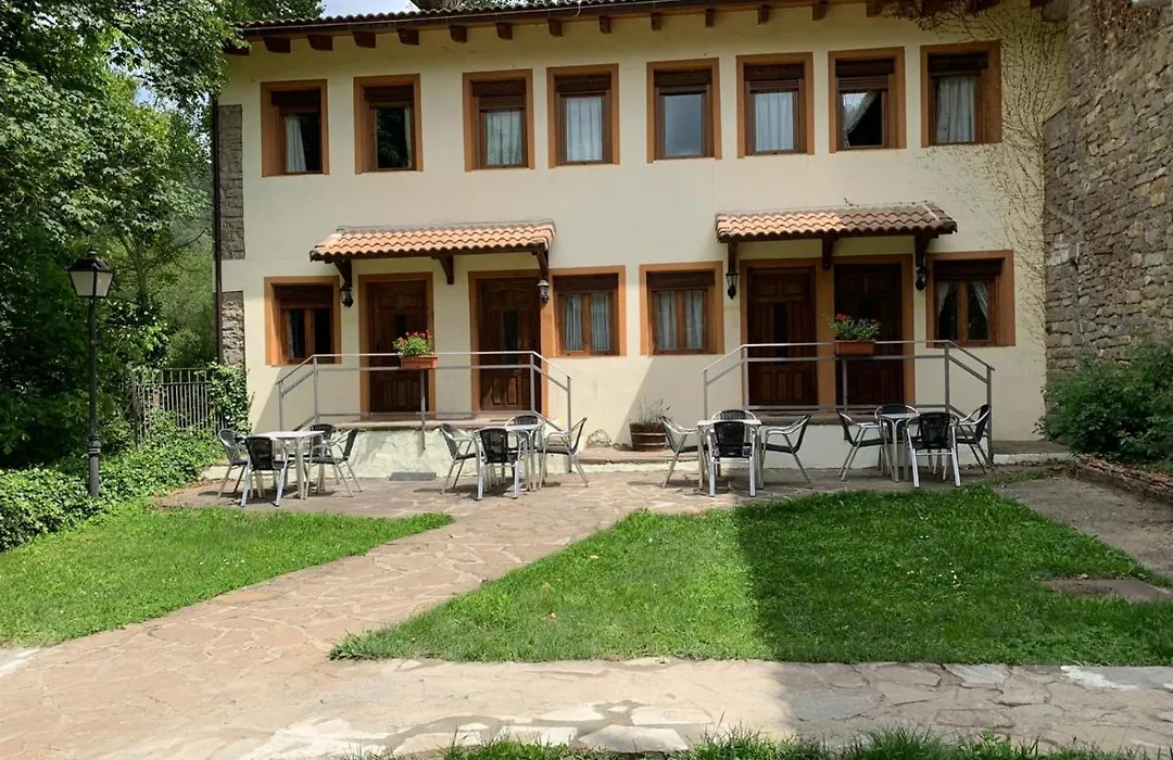 Hotel Charle-1