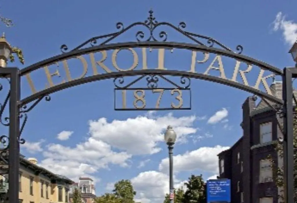 Ledroit Park Renaissance B&B-1