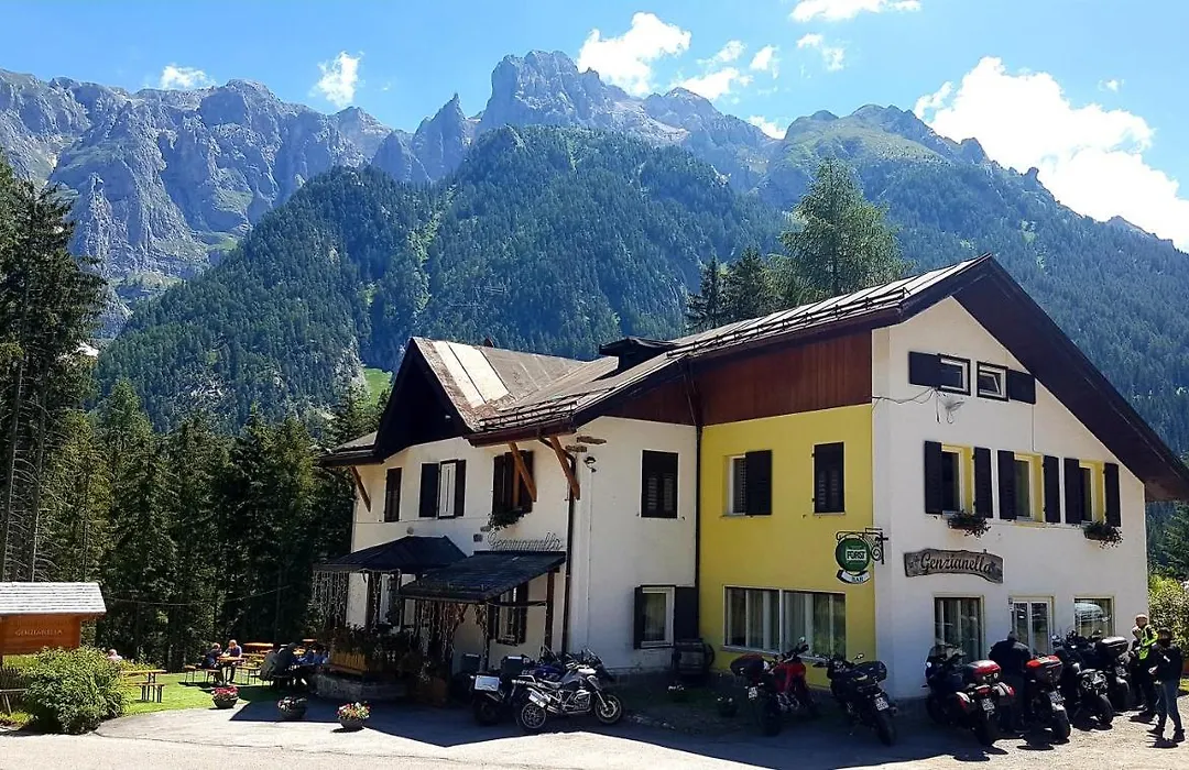 Hotel Ristorante Genzianella-1